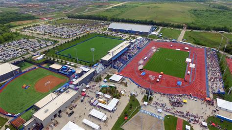 Rock chalk park lawrence ks. To book your party today, register online, contact Sports Pavilion Lawrence® at (785) 330-7355, or email lnoll@lawrenceks.org. Gymnastics birthday parties are available at Sports Pavilion Lawrence®, 100 Rock Chalk Lane. We have everything you need for a fun, stress-free birthday party. Our trained instructors will host a party for your child ... 