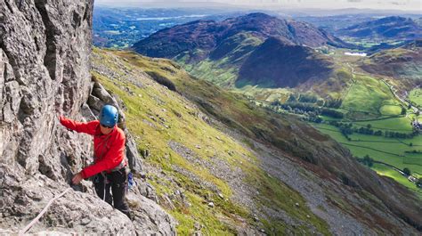 Rock climbing guides to the english lake district. - Student audio cd program part 1 to accompany deutsch.