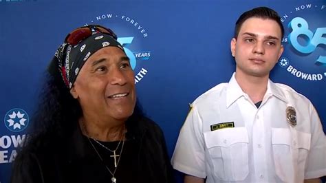 Rock guitarist who suffered heart attack thanks 911 dispatcher, surgeon who helped save his life