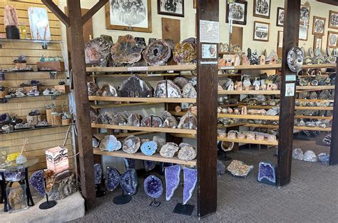 Rock shop cedarburg.  Rock Shops Gift Shops Aromatherapy.  With a focus on tr...