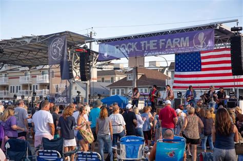 Jul 18, 2022 · FRAMINGHAM – Eastleigh Farm has been a working farm for more than 250 years. Almost five years ago, the farm started hosting the Rock the Farm Festival. When it began, it was meant to be an annual event, but because of the COVID pandemic, they event did not happen in 2020 or 2021. This summer is their first festival post the pandemic, making ... . 