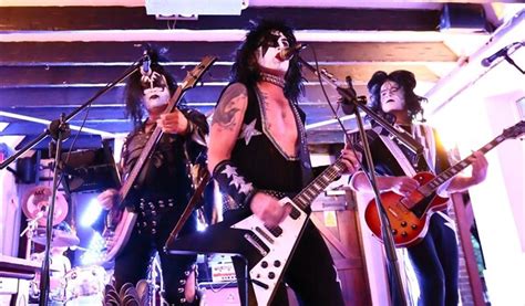 Rockageddon presents Kiss AKA Snog the Kiss Tribute