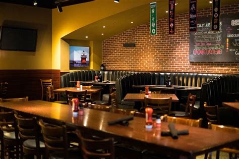 Rockbottom restaurant and brewery. Rock Bottom Restaurant & Brewery, Richmond. 4,949 likes · 36,935 were here. At Rock Bottom, your local Brewmaster exercises unlimited creative control. That means that the fresh beer you'll drink... 