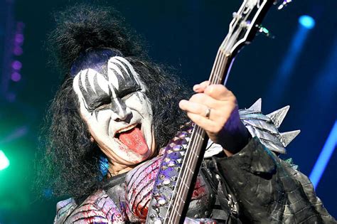 Rocker Gene Simmons Announces $300,000 Investment in …