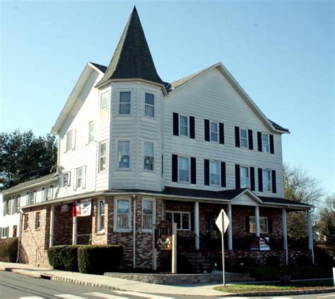Rocky hill inn. Things To Know About Rocky hill inn. 