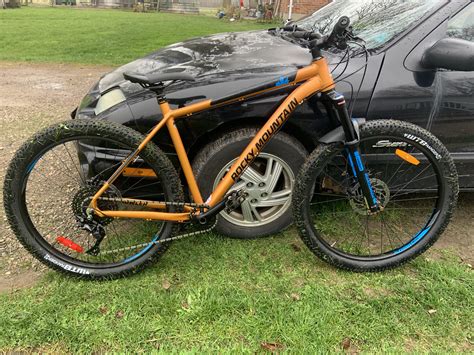 Rocky mountain growler. Details. Push those pedals, hold the line, and enjoy what feels like infinite traction across rough terrain. The Growler is an incredibly capable hardtail that ... 