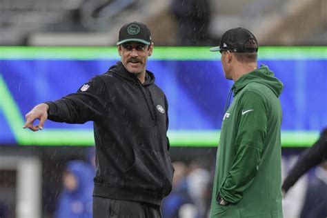 Rodgers’ return to Jets’ facility provides a lift as Saleh issues a challenge to coaches, players