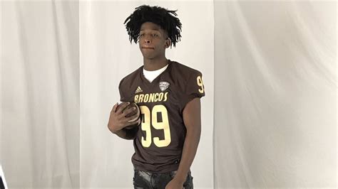 08-Sept-2019 ... 308 overall player in the 2021 class, according to 247Sports' composite. 247's director of recruiting, Steve Wiltfong, also put in a crystal .... 
