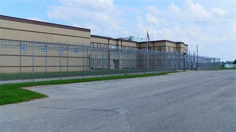 Roederer prison. Inmate Programs. Visiting Information. General Inmate Information. Map & Driving Directions. Institutional Photos. Employment. Dog Project. Roederer Correctional Complex. Southeast State Correctional Complex. 