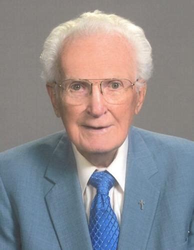 Roger Tyrus Davis Obituary (1927 - 2024) Linden, Michigan