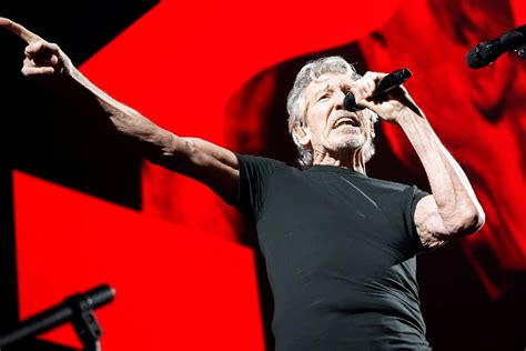 Roger Waters trae a Barcelona los clásicos de Pink Floyd