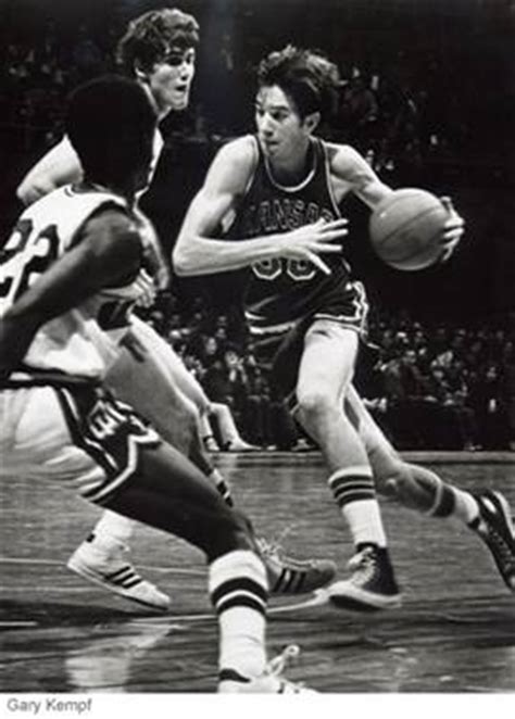 Roger morningstar. Roger Morningstar. Position: Forward. 6-6 (198cm) School: Kansas (Men) Draft: Boston Celtics, 8th round (18th pick, 144th overall), 1975 NBA draft. NCAA All-Region. 