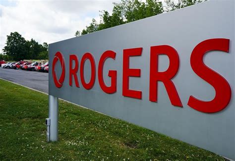 Rogers cutting costs, eliminating duplication amid integration of Shaw