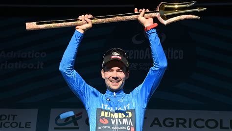 Roglič triumphs at Tirreno for winning return from injury