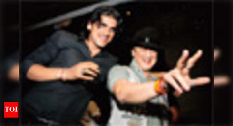 Rohit Bal splits with longtime beau