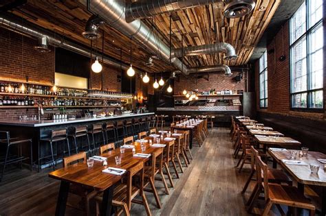 Rolf and daughters nashville. It’s fine-dining Italian restaurant, Yolan, fits right in. Michelin-starred Chef Tony Mantuano spent decades at Spiaggia in Chicago and was recruited out of retirement to come to Nashville and ... 