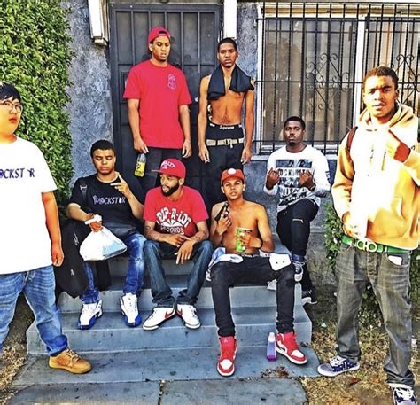 Posted June 27, 2019 (edited) History The Bloods gang was formed initially to go against the influence of the Crips in Los Angeles. The rivalry dates back to the 1960s when Dedrick Reynolds and several other …. 