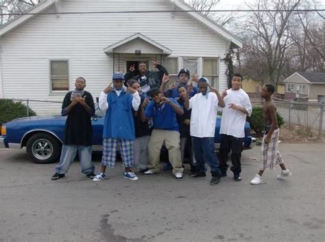 The above picture is an example of a Rollin 60s Crip