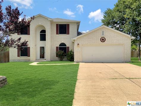 727 Rolling Hills Dr was built in 1986 and last sold on July 21, 2023 for $170,000. How competitive is the market for this home? Based on Redfin's market data from the past 3 months, we calculate that market competition in 32129, this home's neighborhood, is somewhat competitive.