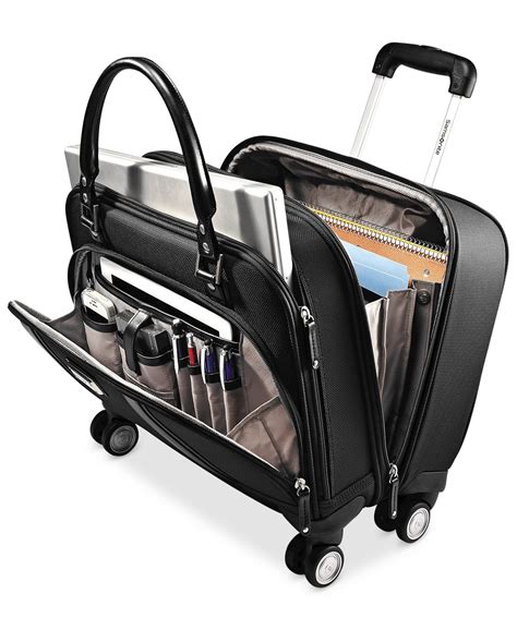  LIGHT FLIGHT Rolling Laptop/Computer Bag with Spinner