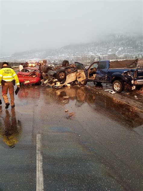 Rollover crash east of Vail Pass closes eastbound I-70