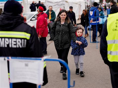 Romania Prepared to Accept 300,000 Ukrainian Refugees in a