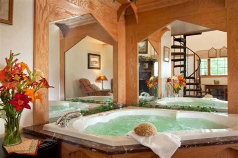 Romantic hotels with jacuzzi in room in columbus ohio. Things To Know About Romantic hotels with jacuzzi in room in columbus ohio. 