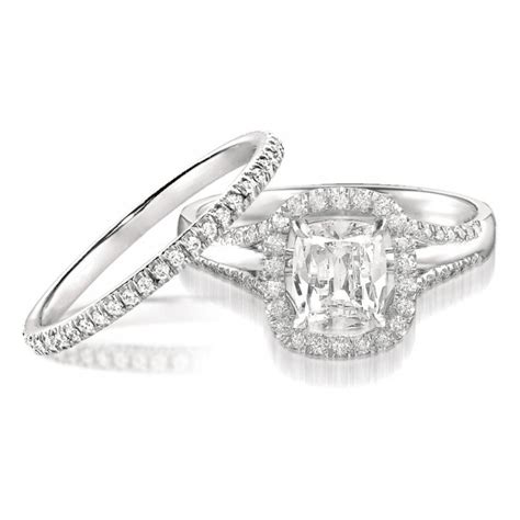 Romm diamonds. Romm Diamonds continues to this day to supply their showroom with timeless classics in diamond jewelry, designer engagement rings, wedding bands, and with a subtle nod to … 