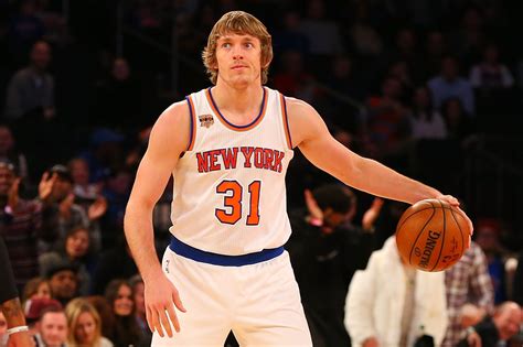 Ron baker knicks. After missing half of last season due to injury, Third-year guard Ron Baker seems to be the odd man out in a crowded New York Knicks backcourt. 