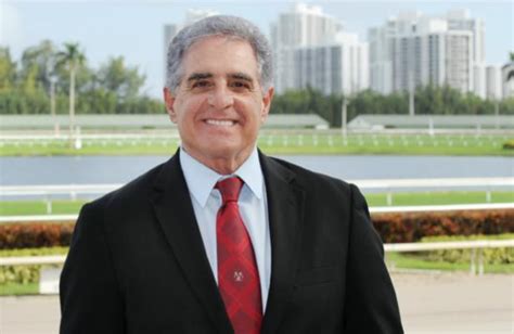 Thoroughbred handicapper Ron Nicoletti joins the show. View descrip