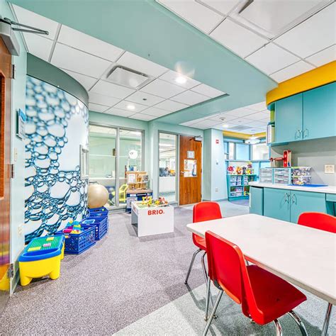 Ronald McDonald Family Room opens at Advocate Children's Hospital in Park Ridge