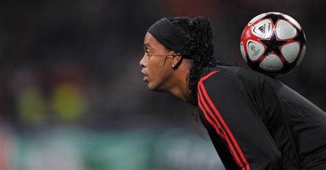 Ronaldinho tricks