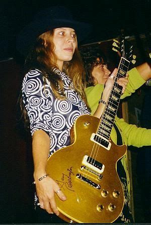 At the time of his death, Ronnie Van Zant, his wife Ju