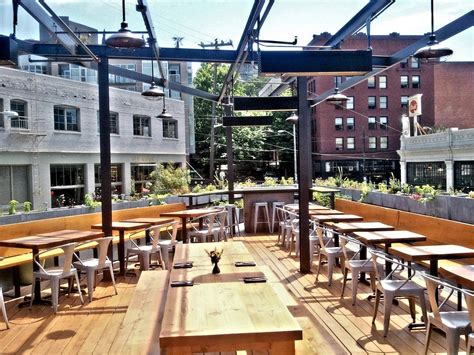 Rooftop bars in seattle. The Emerald City is home to a major university, an art college, and a few private universities. Here's a list of all colleges in Seattle. Written by Evan Thompson Contributing Writ... 