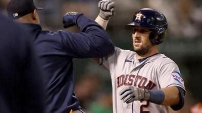 Rookie J. P. France shuts down A’s and Tucker delivers go-ahead two-run double as Astros win 3-1