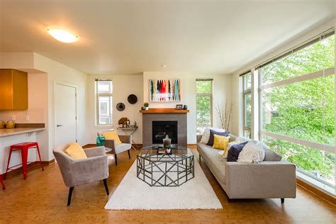 Apartments / Housing For Rent in Seattle-tacoma. ... Save 1 Month On A Corner 2 Bedroom Apartment At The Century Seattle. $3,278. Amazon Globes, Pikes Place, Monorail ... .