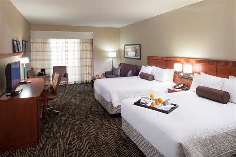 Room service courtyard marriott. Does Courtyard Philadelphia City Avenue offer room service? Yes, room service is available at Courtyard Philadelphia City Avenue. What cuisine is offered at ... 