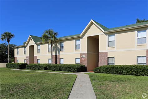 Rooms for rent in sanford fl. Naples, Florida is a great place to live and work. With its beautiful beaches, warm climate, and abundance of activities and attractions, it’s no wonder that so many people are looking for a duplex to rent in this area. 