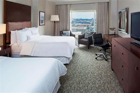 These hotels with smoking rooms in New Jersey have great views and are well-liked by travelers: Hard Rock Hotel & Casino Atlantic City - Traveler rating: 4.5/5. . 