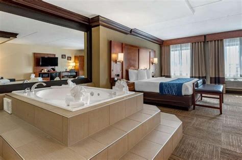 Hotels With In Room Jacuzzi Tubs Near Cherry Hill, New Jersey. 1. Feather Nest Inn. 2. Inn of the Dove. 3. DoubleTree Suites by Hilton Hotel Mt. Laurel. “Had a great stay for a business trip for the weekend.. 