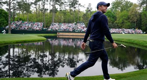 Rory McIlroy returns to Masters in search of green jacket