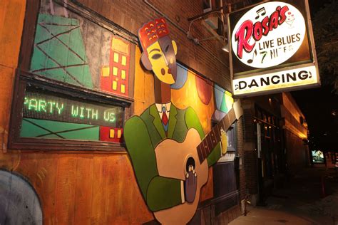 Rosas chicago. Apr 29, 2020 · Rosa's Lounge in Chicago has been offering live blues for 36 years and is committed to keeping the Blues alive. We are helping artists by sharing live stream shows on our Facebook Page. Upcoming Live Stream Shows Monday, 4/27/2020. 8:00 PM Music on the Couch "Conversations with Musicians you Should Know" Tuesday, 4/28/2020. 6:00 PM Dave Herrero 