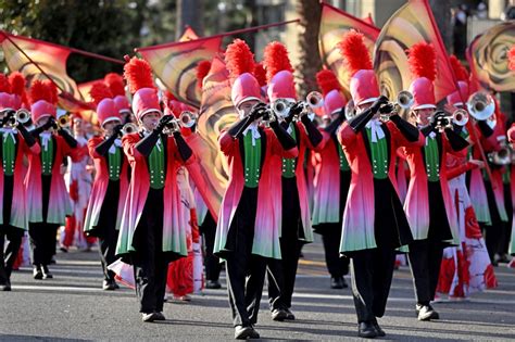 Rose Parade 2024 lineup: Your guide to every float, band and equestrian unit, in order