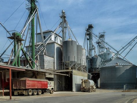 Rosebush Feed & Grain Farm Services Rosebush, MI