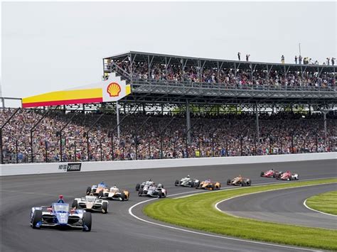 Rosenqvist leads at halfway point of Indianapolis 500; Palou crashes on pit road