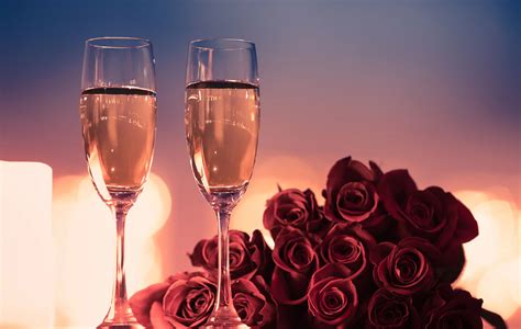 Roses and Champagne ( 2021 ) Rosas y Champaña. Jung Lee-wo