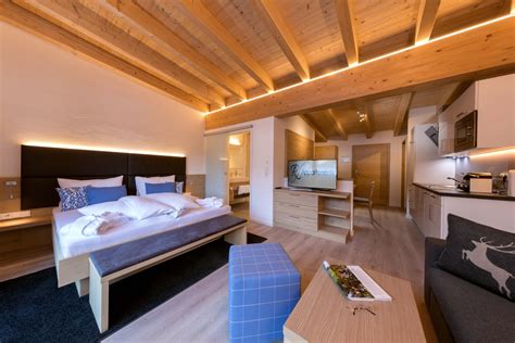 Rossberg tannheim.  Passende &Uuml;bernachtung schnell und transparent finden.  Rossb...