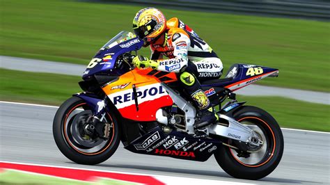 Rossi honda. RC211V Valentino Rossi Doohan Crivillé Rossi Hayden Stoner Márquez Honda RC211V (2002 & 2003) Valentino Rossi is without a doubt one of the greatest legends in Motorcycling History. During the 2002 and 2003 seasons, the Italian claimed both world titles wearing the colours of Repsol on the Honda RC211V. … 
