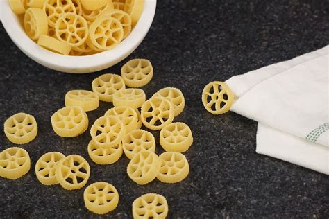 Rotelle pasta. According to Eat By Date, fresh pasta lasts for four to five days in the refrigerator, and cooked pasta lasts for up to a week when refrigerated. Store fresh or cooked pasta in the... 