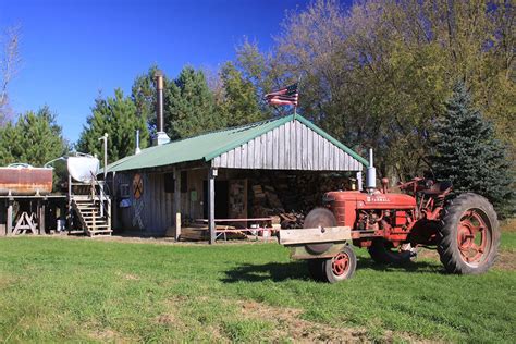 Roth sugar bush. Roth Sugar Bush 656 Tower Drive, Cadott WI 54727 Our new location is behind the truck stop in Cadott at the intersection of Hwy 27 & Hwy 29 715-289-3820 ... 